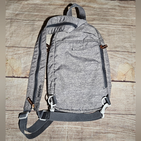 Adidas Essentials Jersey Gray Convertible Crossbody Sling Bag Backback - Picture 2 of 10